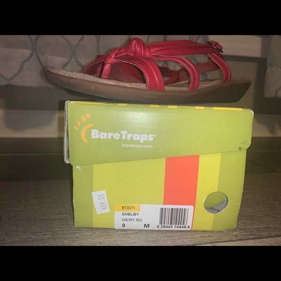 BareTraps - Picture 5 of 11